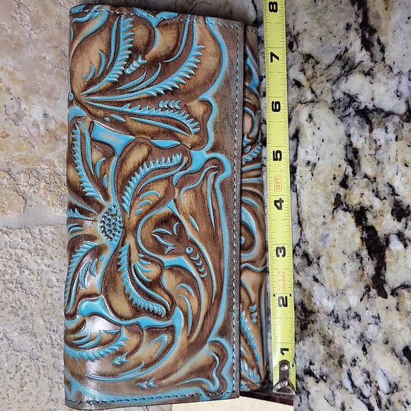 Patricia Nash Turquoise Tooled Terresa Wallet - Picture 5 of 12
